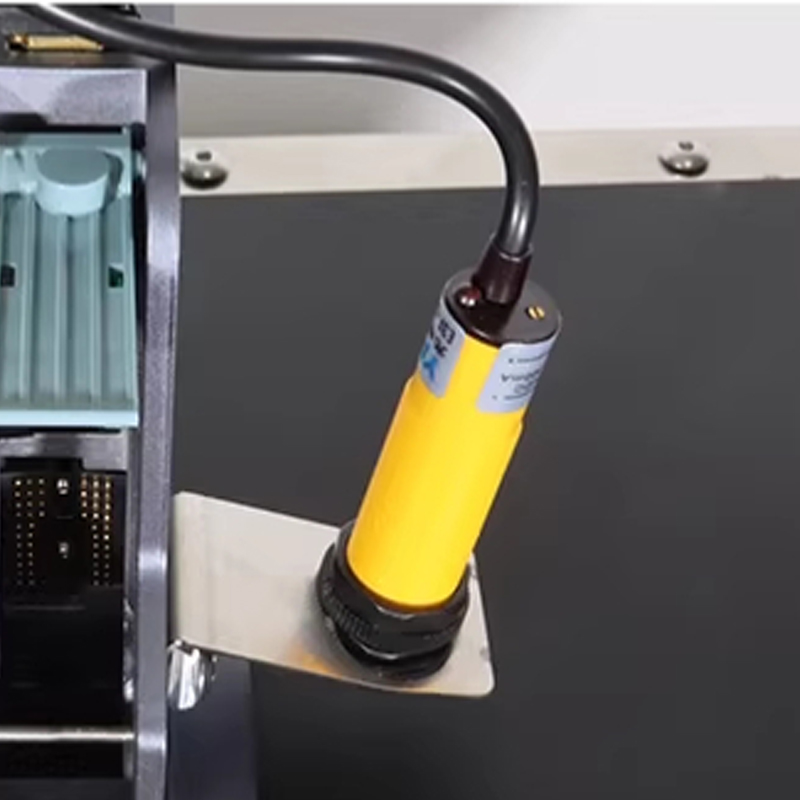 Barcode Printer - Automatyczna drukarka atramentowa z taśmą transportową