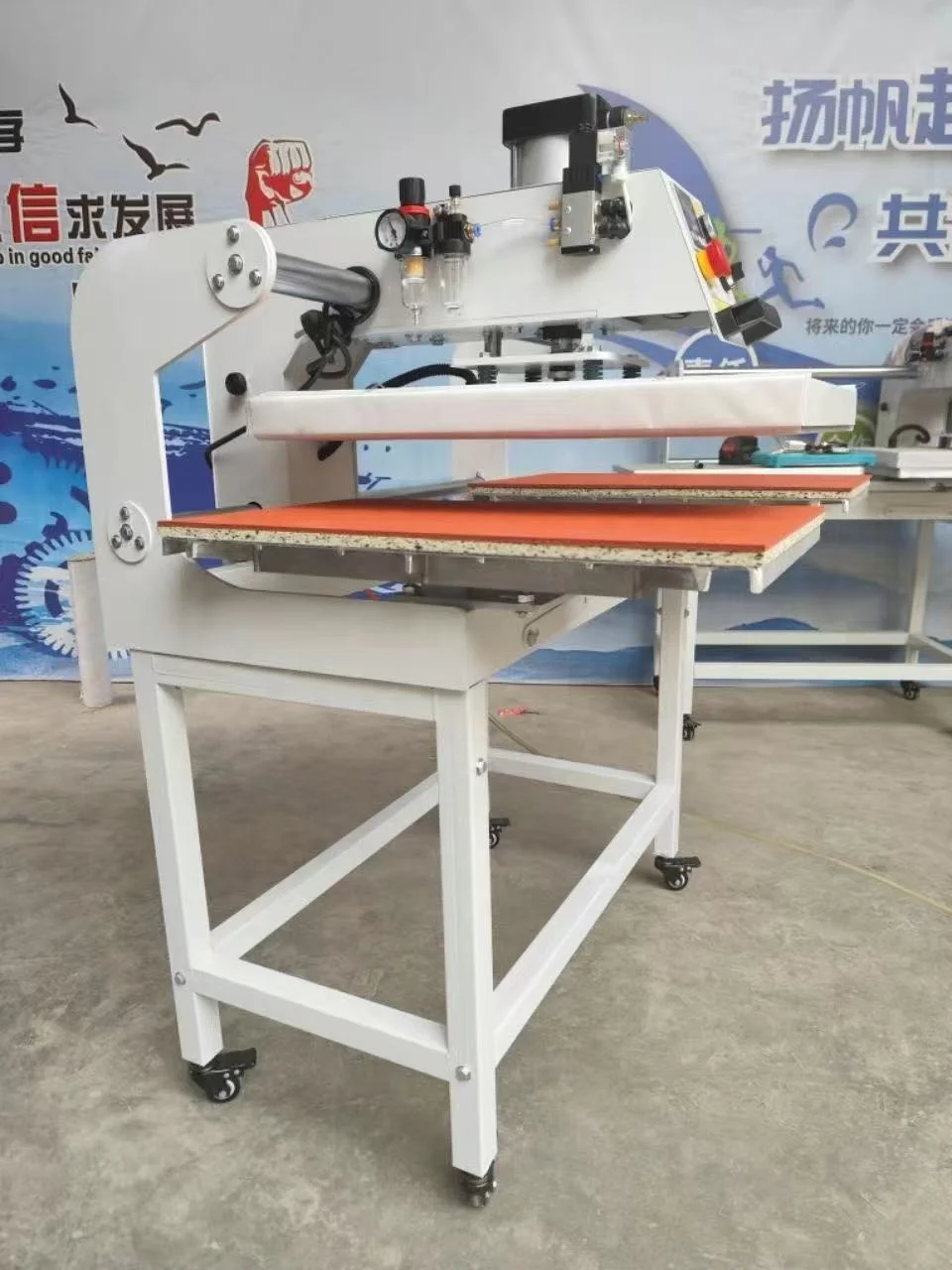 Prasa termiczna do sublimacji  – Commercial Fabric Printing Machine recenzja i cena